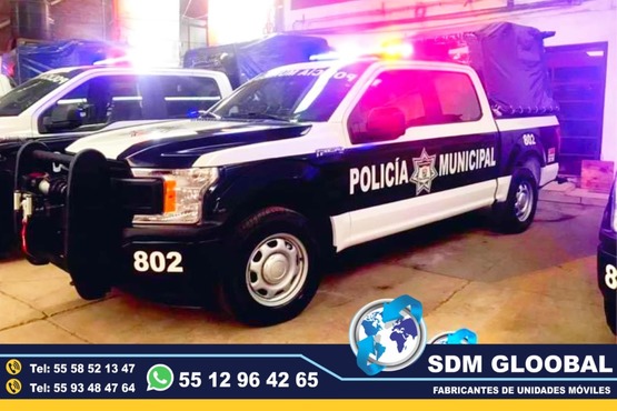 fabricantes de patrullas ambulancias venta unidades moviles medicas equipamiento conversion luces equipo accesorios torreta sirena bocina roll bar banca escalon tumbaburros marca federal signal whelen sdm global mexico ford ram nissan hilux modelo 2021 2022