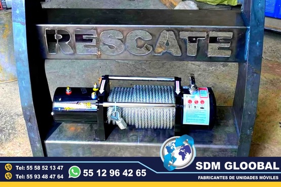 fabricantes de patrullas ambulancias gruas motopatrullas conversion equipamiento fabricacion venta luces equipo marca whelen federal signal epcom system accesorios metalicos roll bar banca central tumbaburros burrera defensa trasera tipo escalon torreta sirena bocina estrobos codigos unidades moviles medicas especiales sdm global mexico