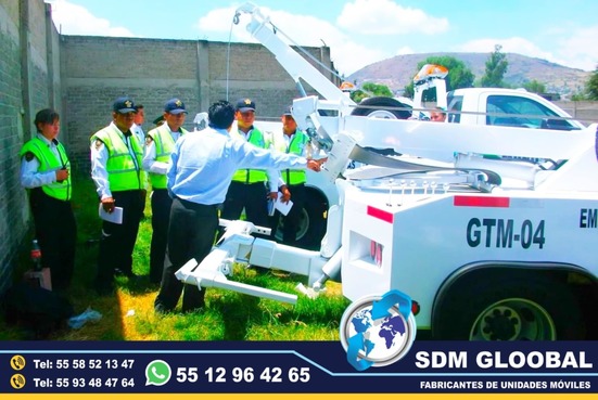 Fabricantes, Conversion y Equipamiento de Patrullas nuevas equipadas y venta de unidades moviles para seguridad publica, privada, rescate, salvamento. SDM Global Mexico somos una empresa líder en el Equipamiento de Patrullas asi como de unidades moviles de rescate, salvamento, proximidad, primer respodiente, equipo tactito, anti motin, fuerzas especiales, semi remolques con personal altamente capasitado para su fabricacion, Roll bar, Tumbaburros, Burrera, Banca central, Defensa trasera, Lona, Rotulacion, Pintura, Torreta de leds, sirena, bocina, codigos, estrobos, luces, etc. somos fabricantes.El término auto o moto Patrulla es utilizado para Patrullar un área concreta asignada. ​ Su función primaria es servir de apoyo a los oficiales de Policía en sus tareas diarias como rondines y traslado de delincuentes. somos fabricantes de unidades moviles especiales.Somos una Empresa Mexicana líder en el Mercado con años de experiencia, especialistas en el Equipamiento de Patrullas Equipadas Cajas y Remolques Unidades Moviles Especiales de Seguridad, Rescate, Salvamento, Salud, Comunicacion, Higine, etc.,Somos fabribricantes directos, distribuidores en todo Mexico, comunicate y te atenderemos personalmente.