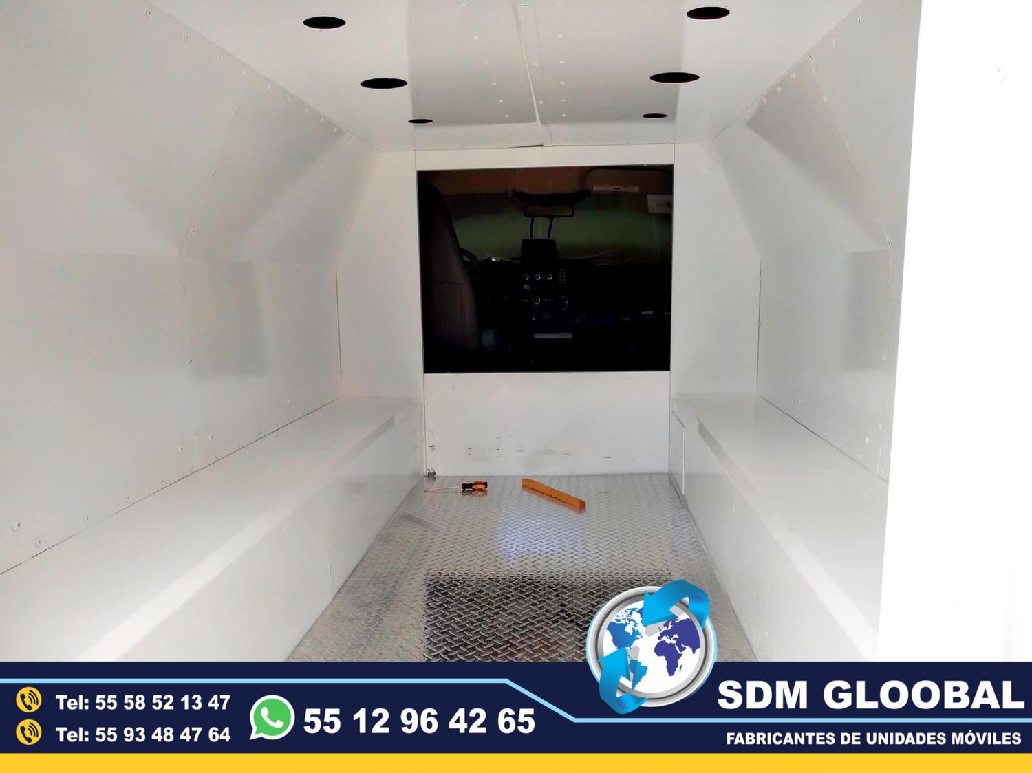 Fabriantes de unidad movil para tralasdo de delincuentes o reos<br>